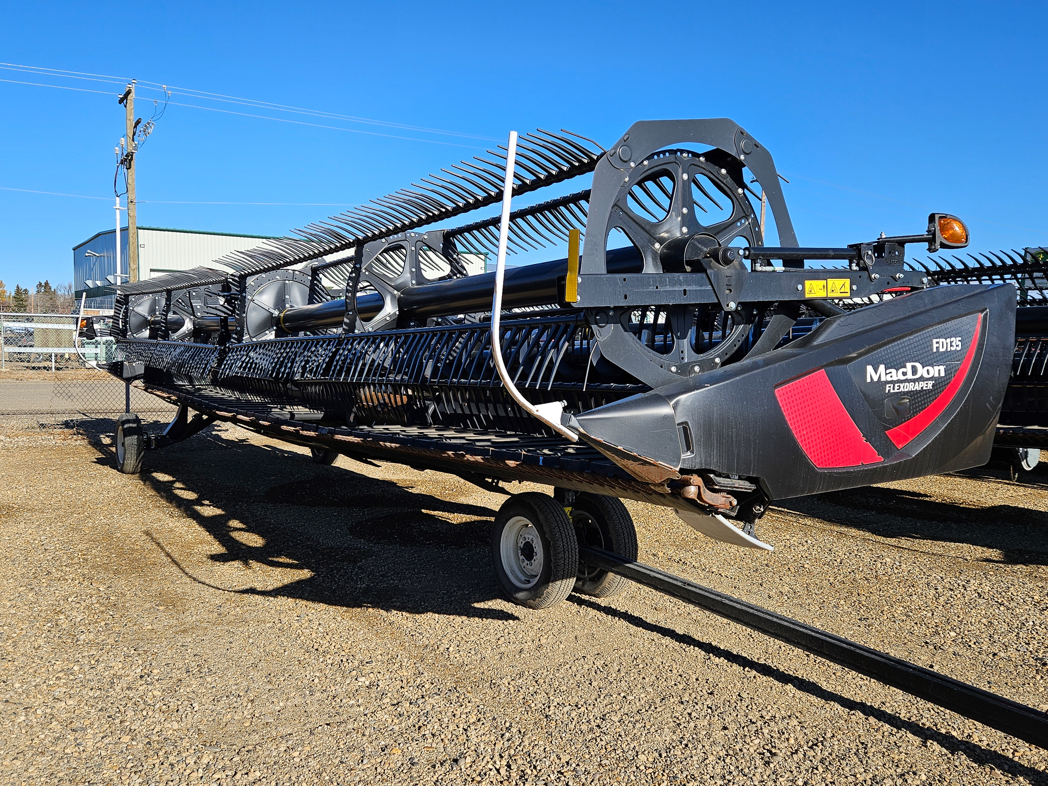 2020 MacDon FD135 Image 2