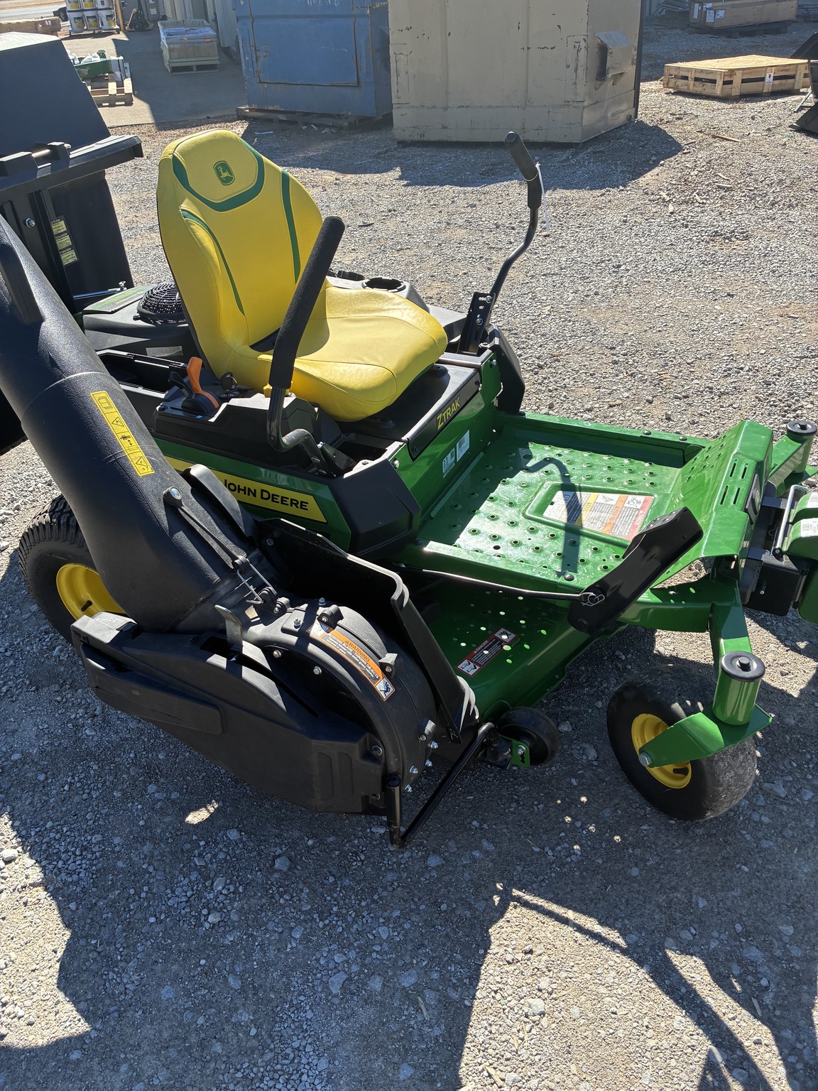 2025 John Deere Z330M