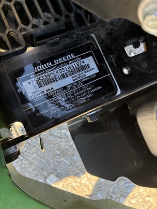 2025 John Deere Z330M