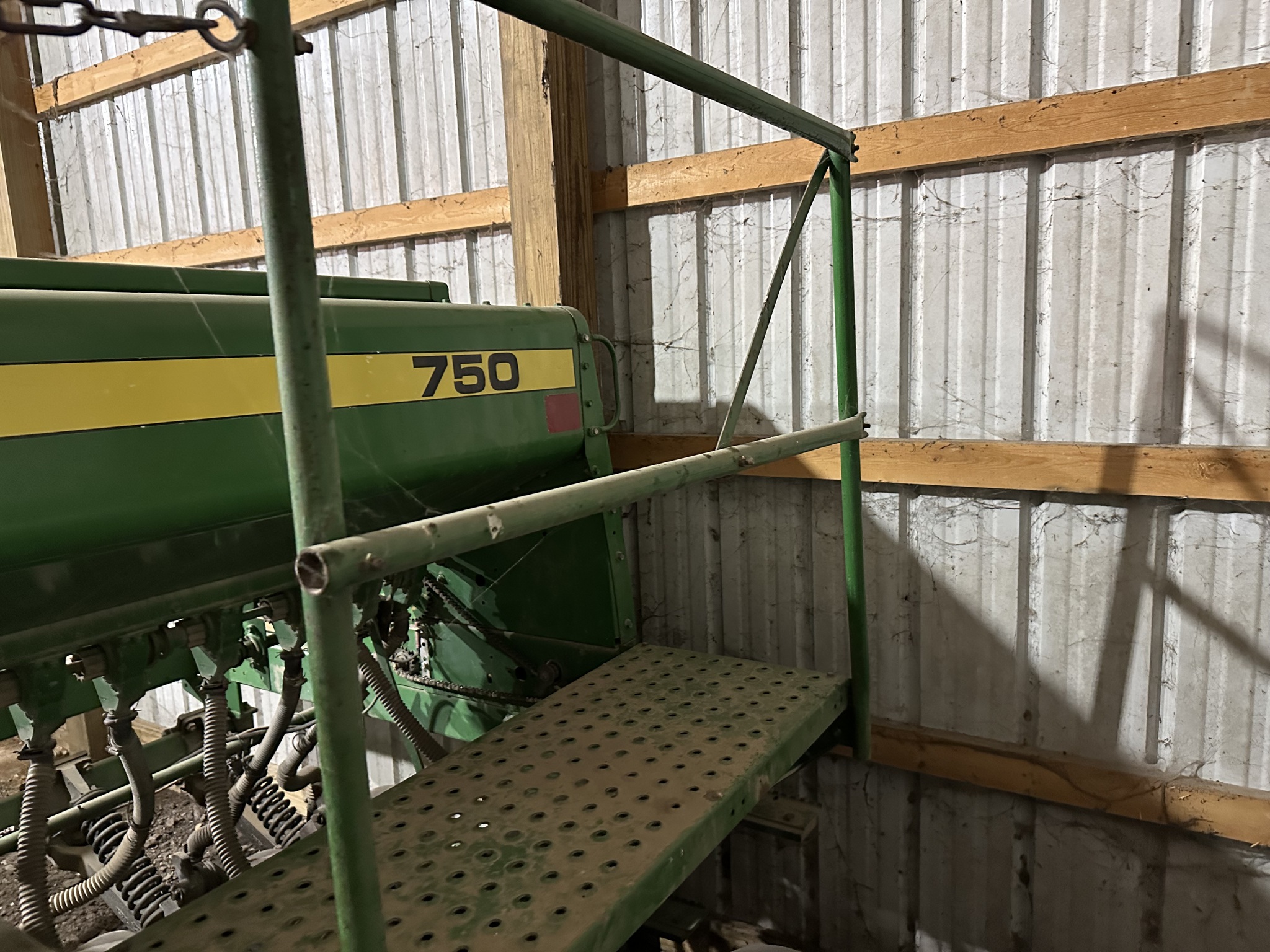 1991 John Deere 750 Image 3