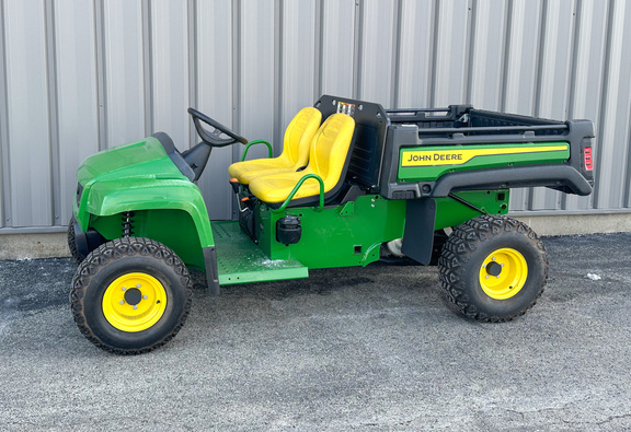 2024 John-Deere TX 4X2