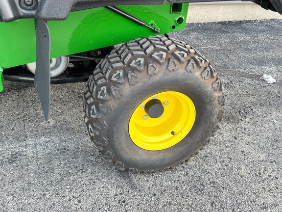 2024 John-Deere TX 4X2