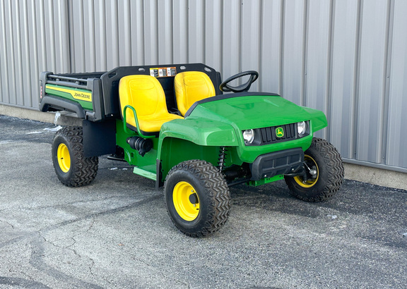 2024 John-Deere TX 4X2