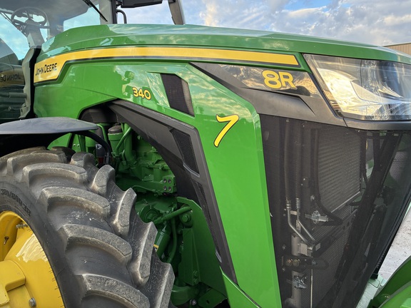 2025 John Deere 8R 340 (3rd thumbnail)