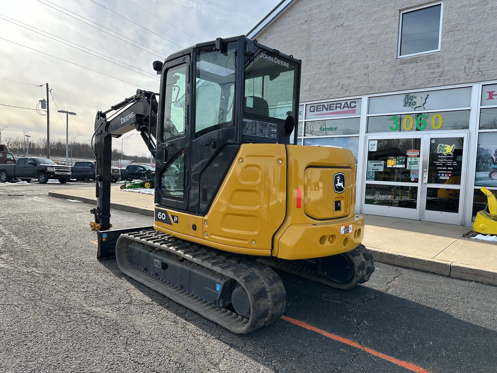 2026 John Deere 60 P Image 3