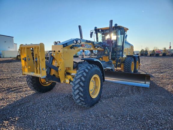 Photo of a 2019 John Deere 872G