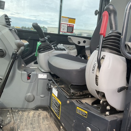 2023 John Deere 35 P