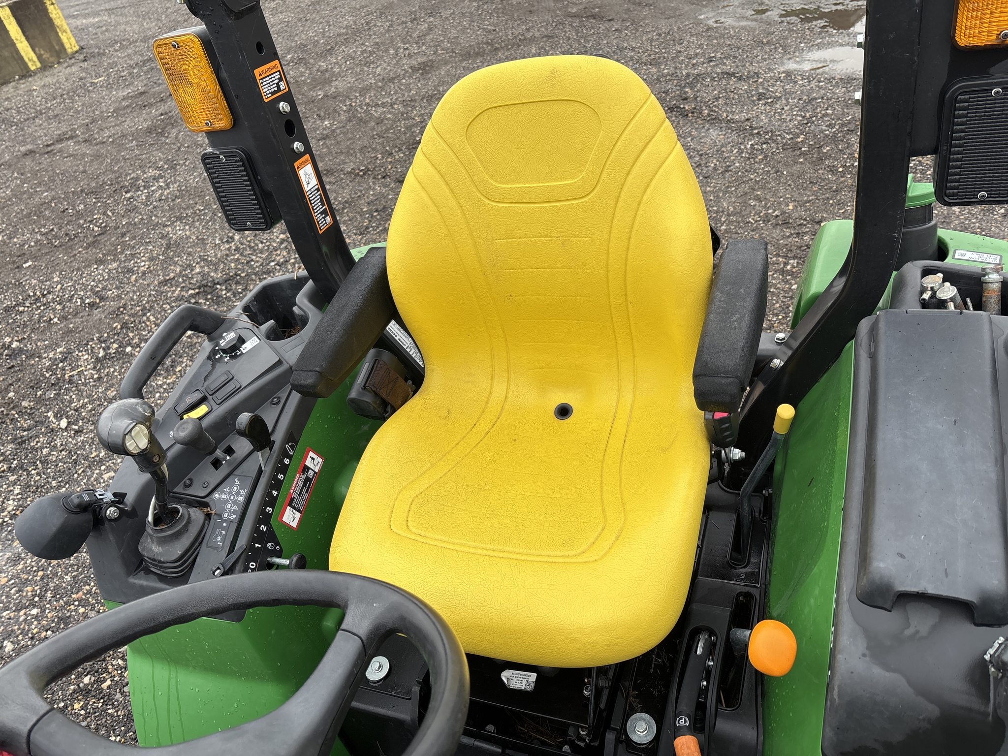 Used 2022 John Deere 2038R Compact Utility Tractors at Koenig Equipment in Greenfield, IN - PhotoXL19