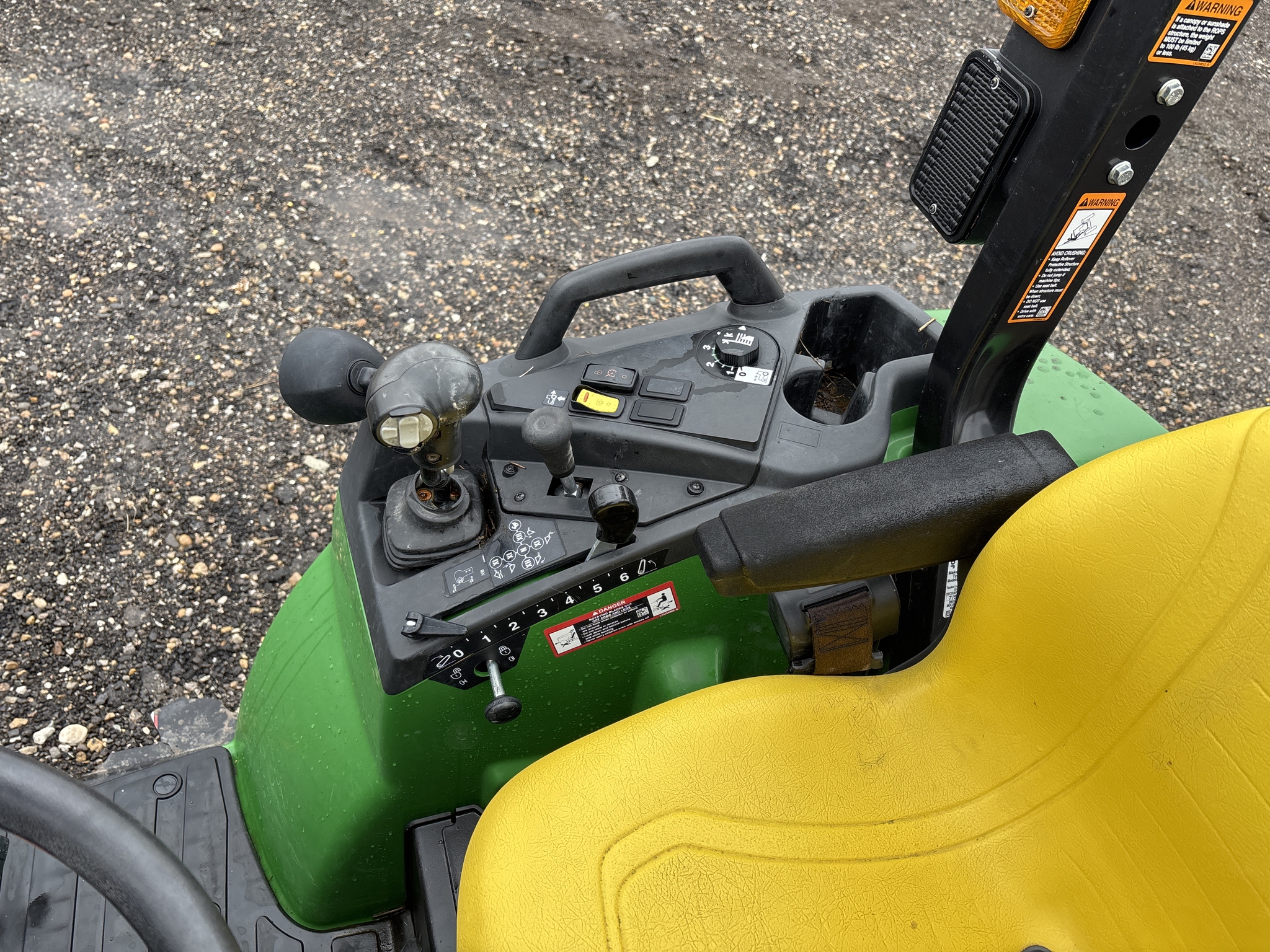 Used 2022 John Deere 2038R Compact Utility Tractors at Koenig Equipment in Greenfield, IN - PhotoXL18
