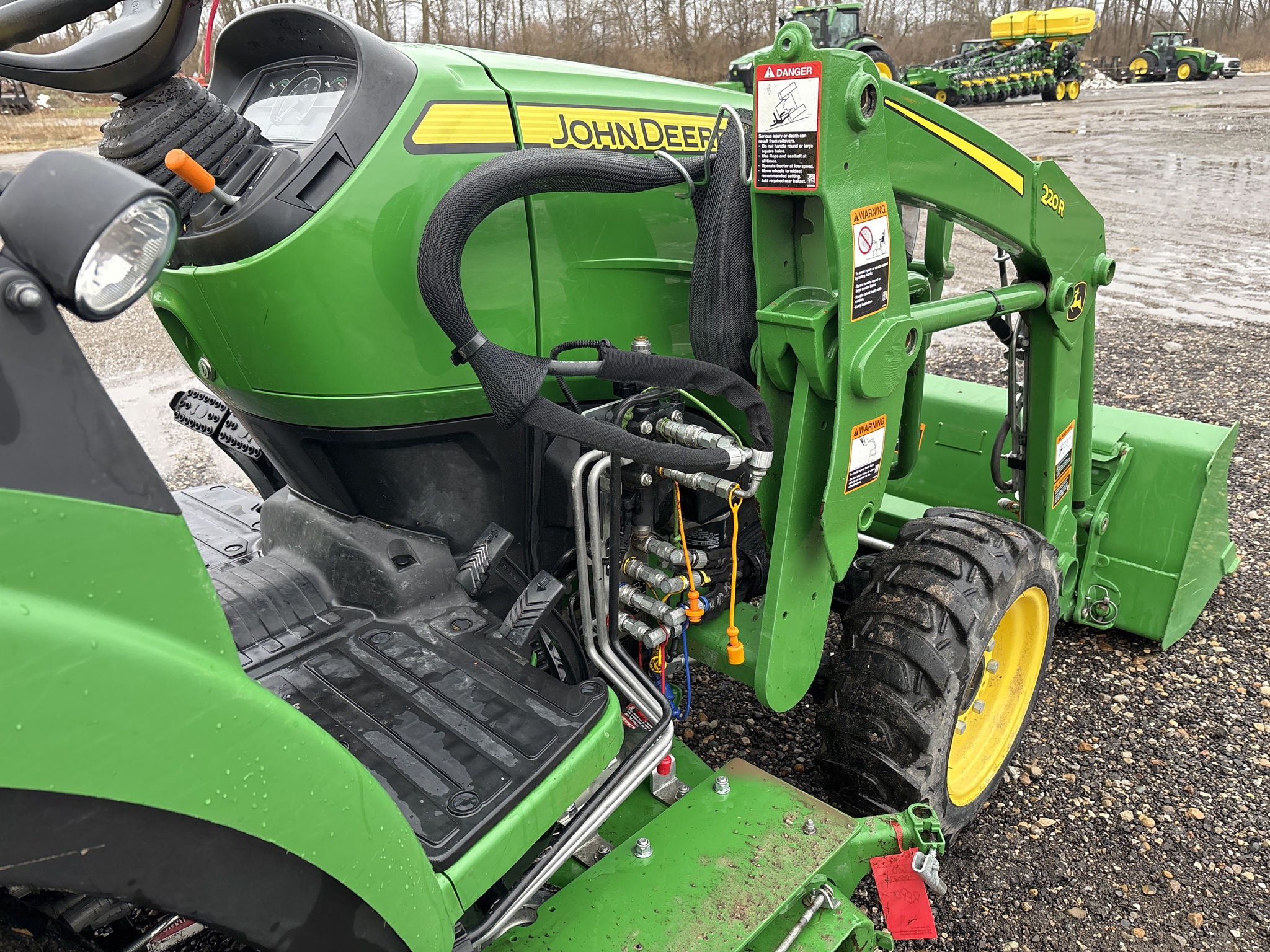Used 2022 John Deere 2038R Compact Utility Tractors at Koenig Equipment in Greenfield, IN - PhotoXL13