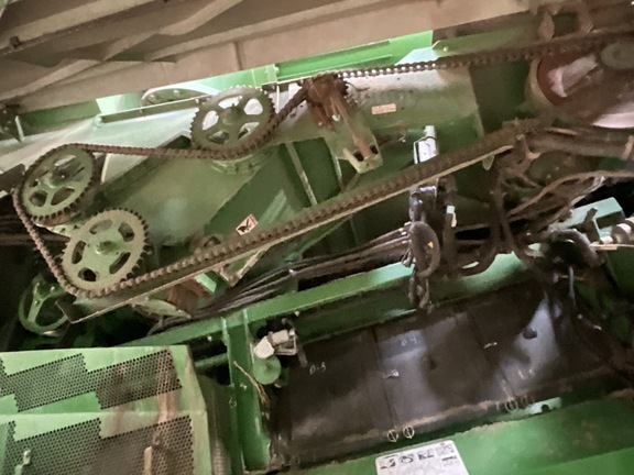 Photo of 2014 John Deere S690