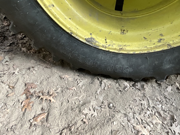 Photo of 2014 John Deere S690