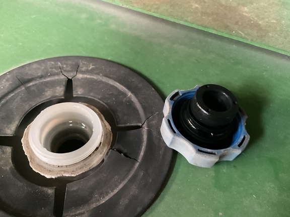 Photo of 2014 John Deere S690