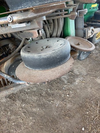 Photo of 2016 John Deere 1990