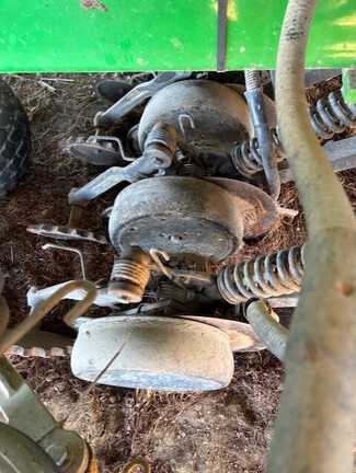 Photo of 2016 John Deere 1990