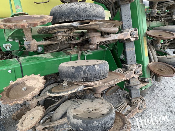 Photo of 2016 John Deere 1990