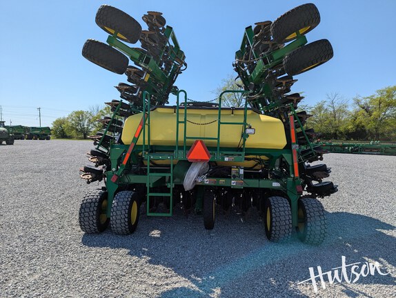 Photo of 2016 John Deere 1990
