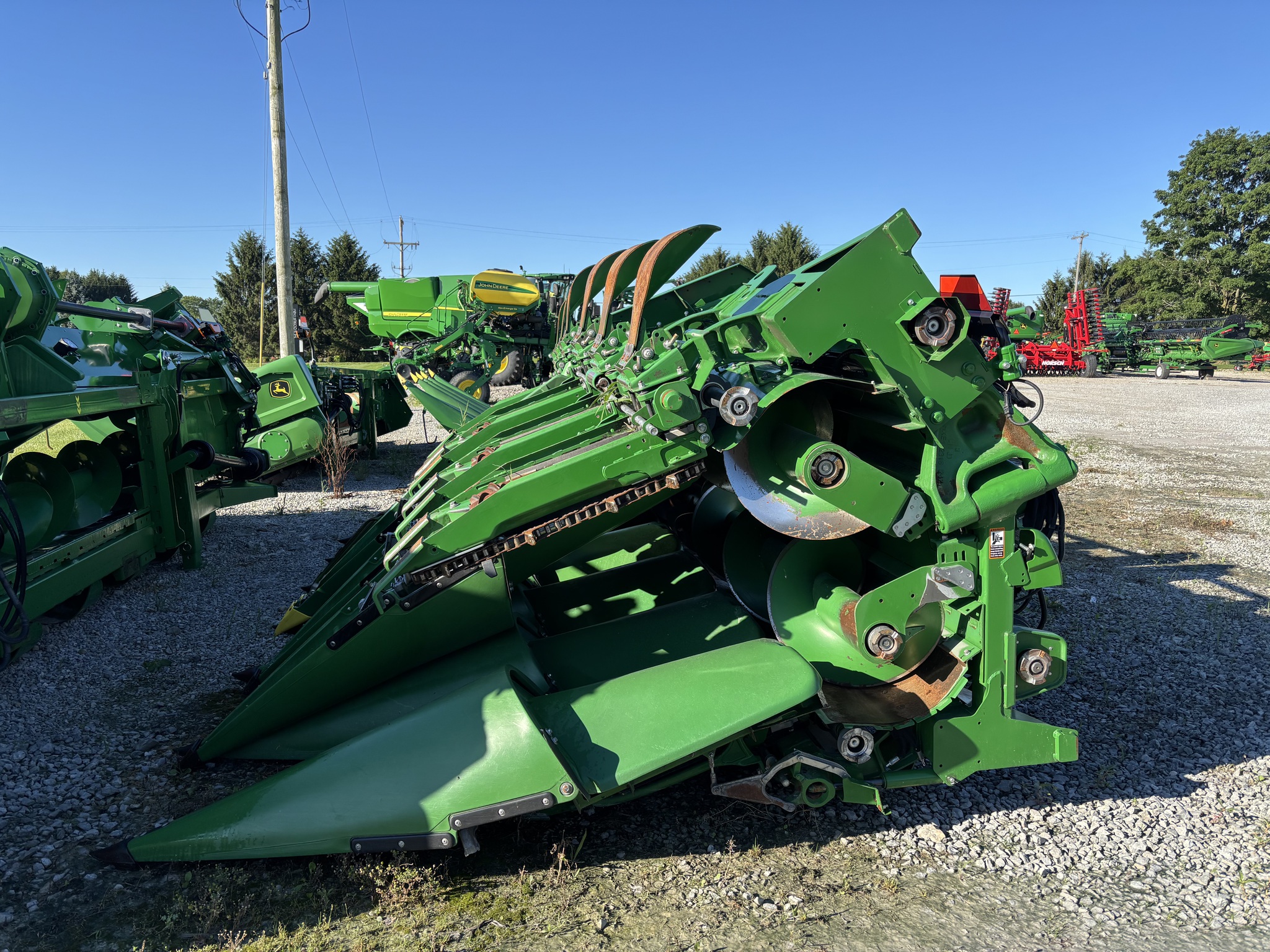 Used 2022 John Deere C12F Corn and Row Crop headers at Koenig Equipment in Urbana, OH - PhotoXL3