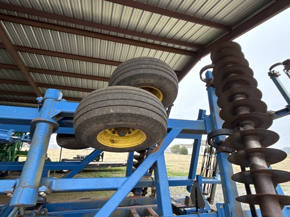 2010 Landoll 7431-26