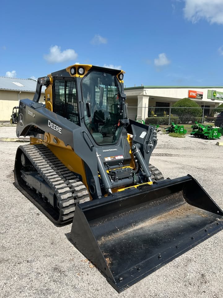 2025 John Deere 333 P Image 1