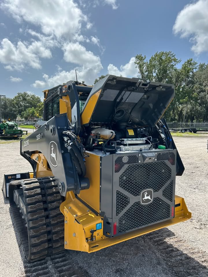 2025 John Deere 333 P Image 5