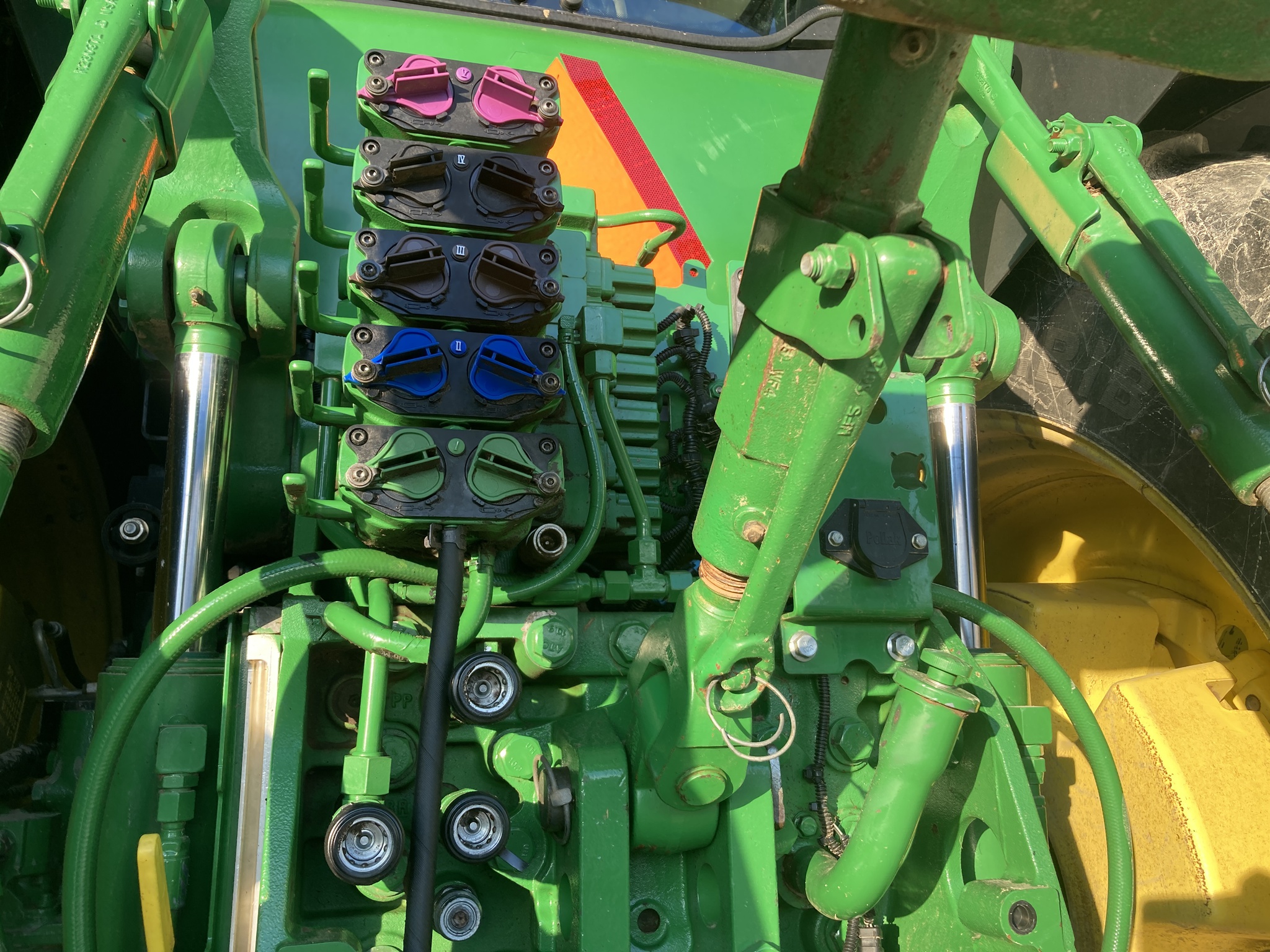 2013 John Deere 7280R Image 12