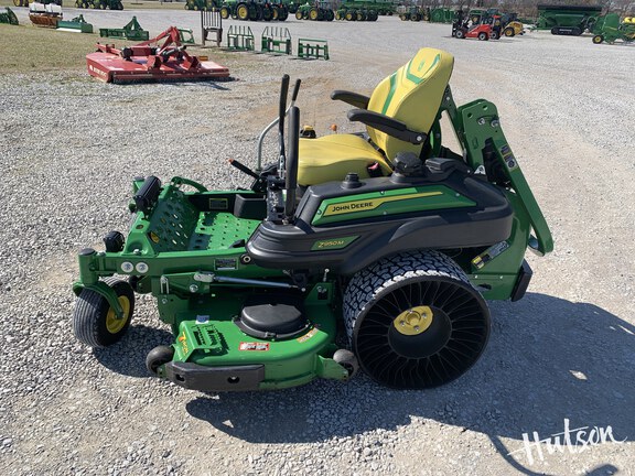 Photo of 2023 John Deere Z950M