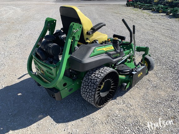 Photo of 2023 John Deere Z950M
