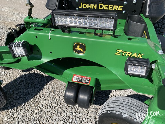 Photo of 2023 John Deere Z950M