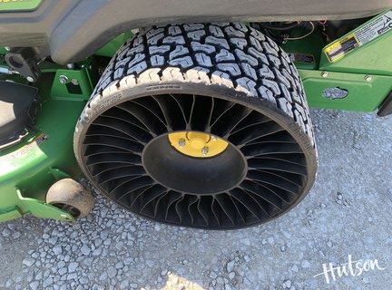 Photo of 2023 John Deere Z950M