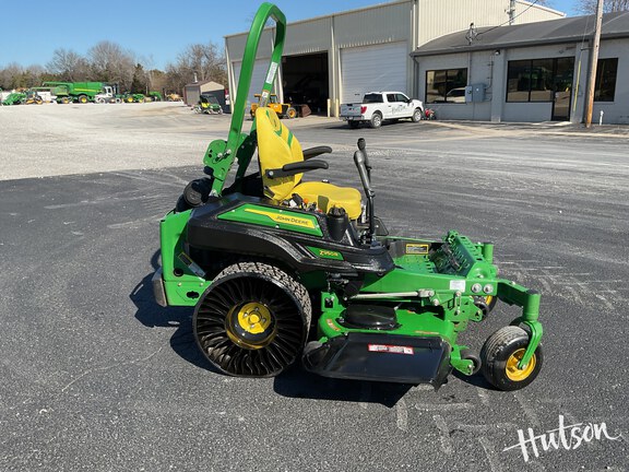 Photo of 2024 John Deere Z950R
