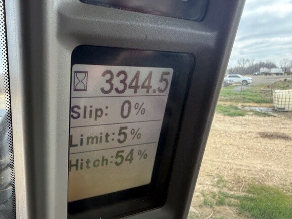 Photo of 2018 Case IH Magnum 310