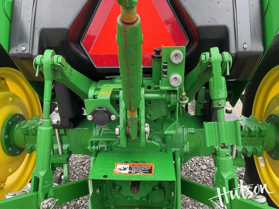 Photo of 2022 John Deere 5055E
