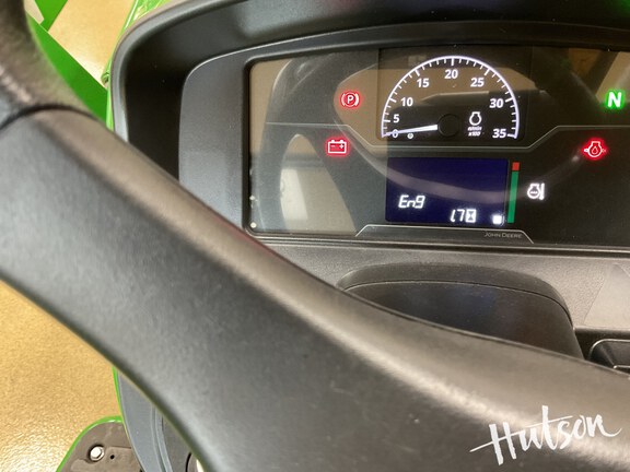 Photo of 2025 John Deere 3032E