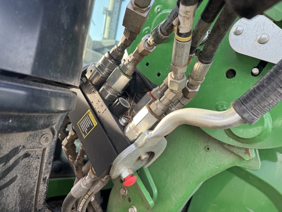 Photo of 2022 John Deere 6120M