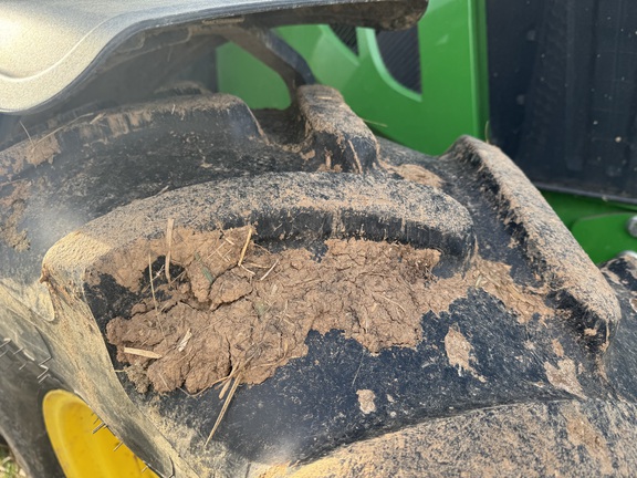 Photo of 2022 John Deere 6120M