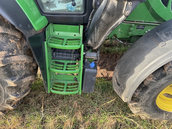 Photo of 2022 John Deere 6120M