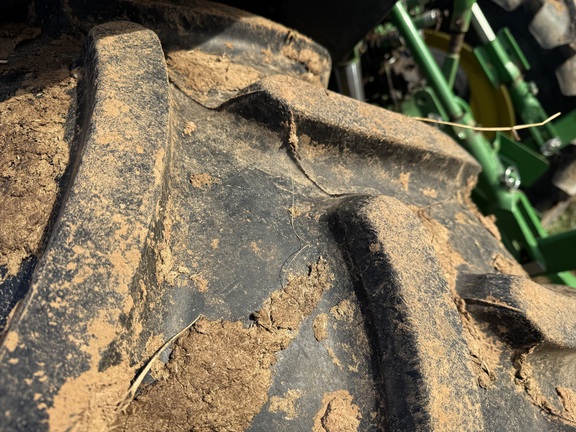 Photo of 2022 John Deere 6120M