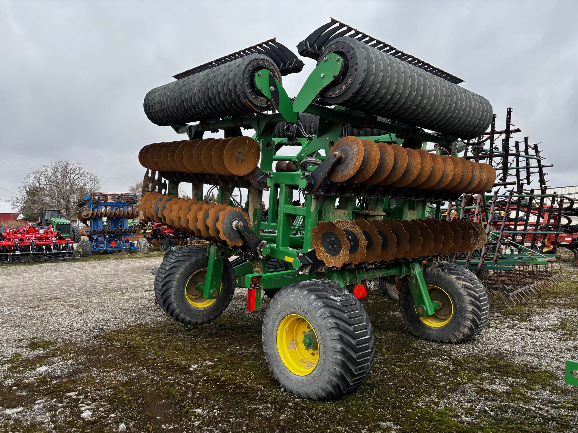 John Deere 2680H Image 3