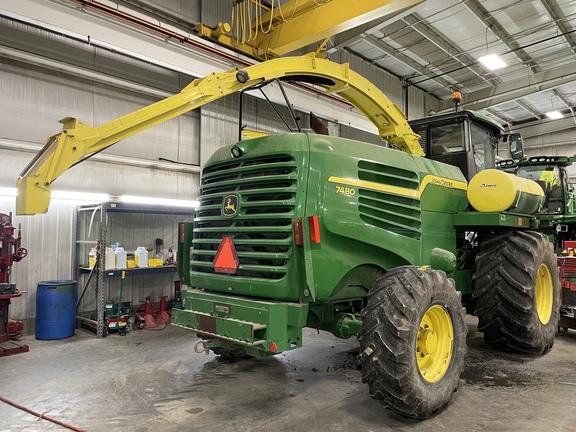 Photo of 2013 John Deere 7480