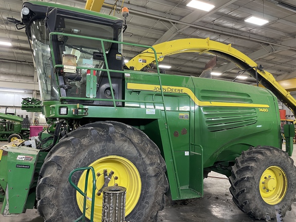 Photo of 2013 John Deere 7480