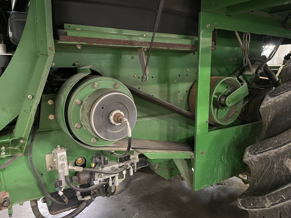 Photo of 2013 John Deere 7480