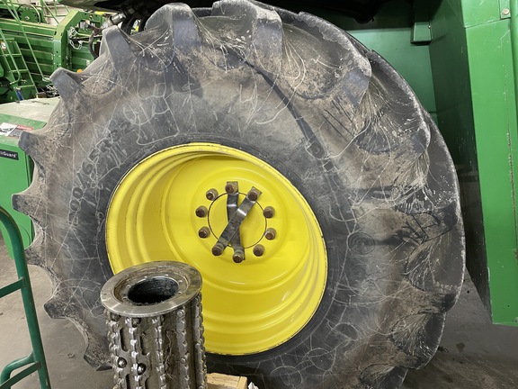 Photo of 2013 John Deere 7480