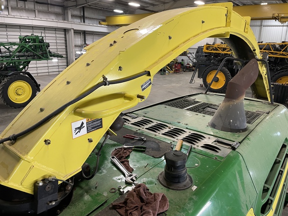 Photo of 2013 John Deere 7480