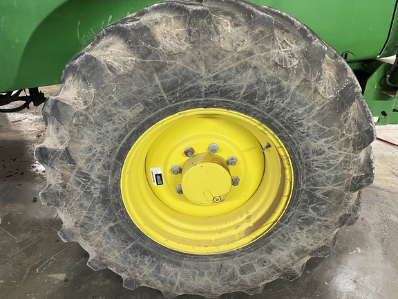 Photo of 2013 John Deere 7480