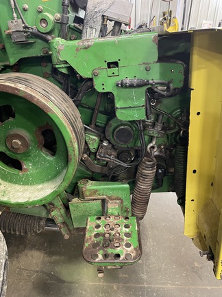 Photo of 2013 John Deere 7480