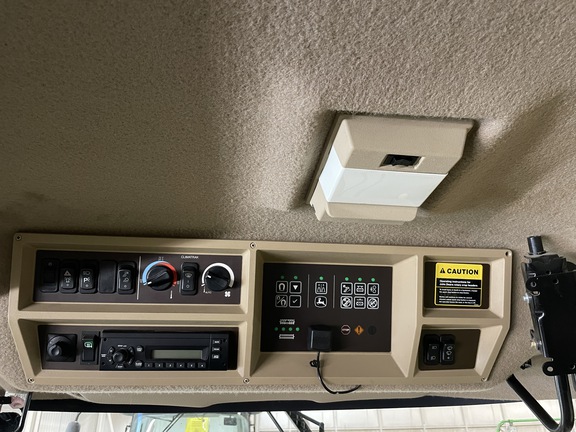 Photo of 2013 John Deere 7480