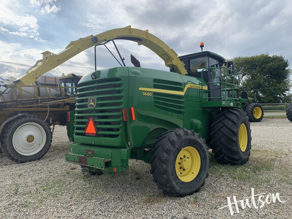 Photo of 2013 John Deere 7480