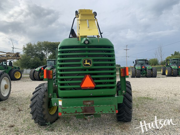 Photo of 2013 John Deere 7480