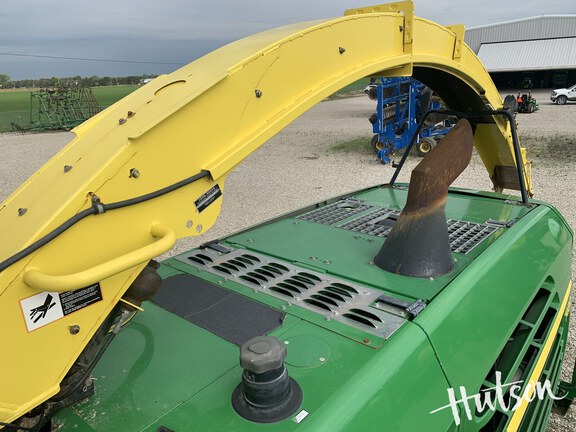 Photo of 2013 John Deere 7480